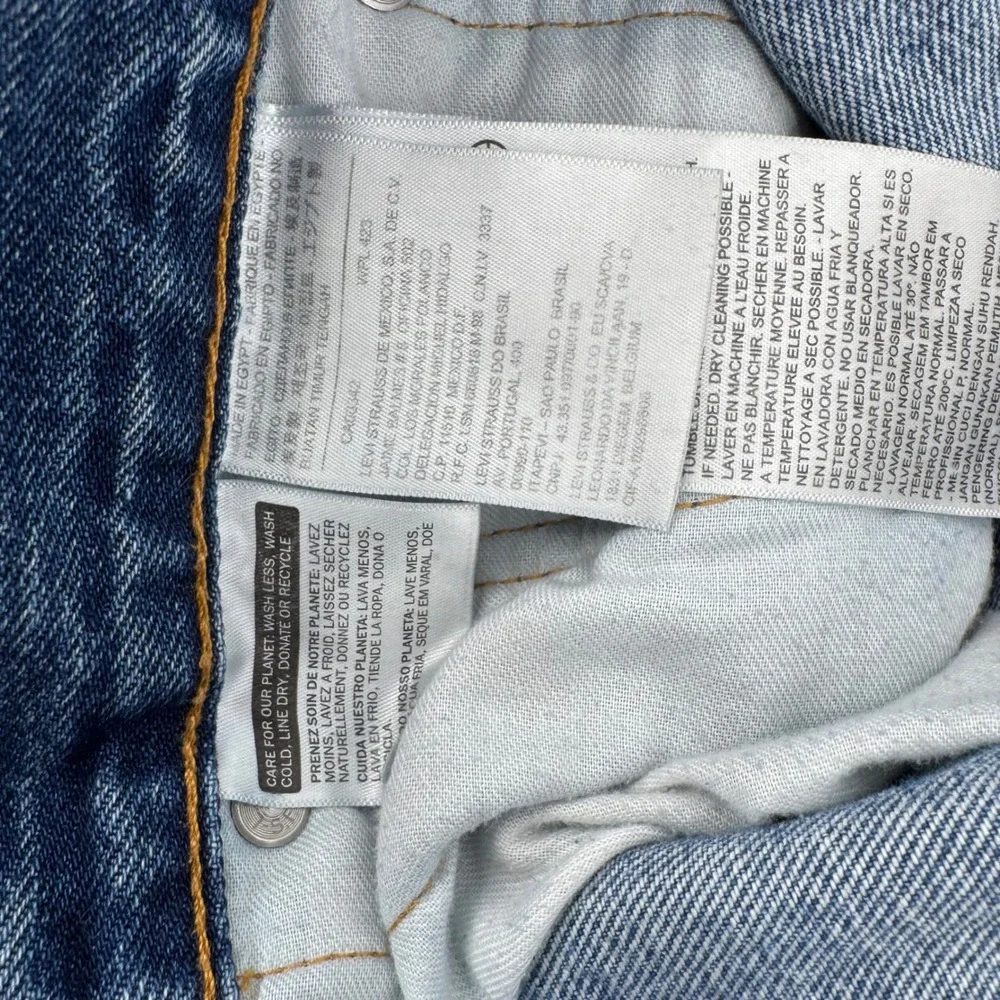 Levi's 505 Regular Fit Jeans Mens 32x30 Blue Medium Wash Straight Leg Denim